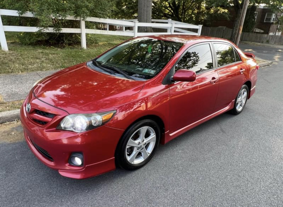 MOTURRA 009, Red Toyota Corolla